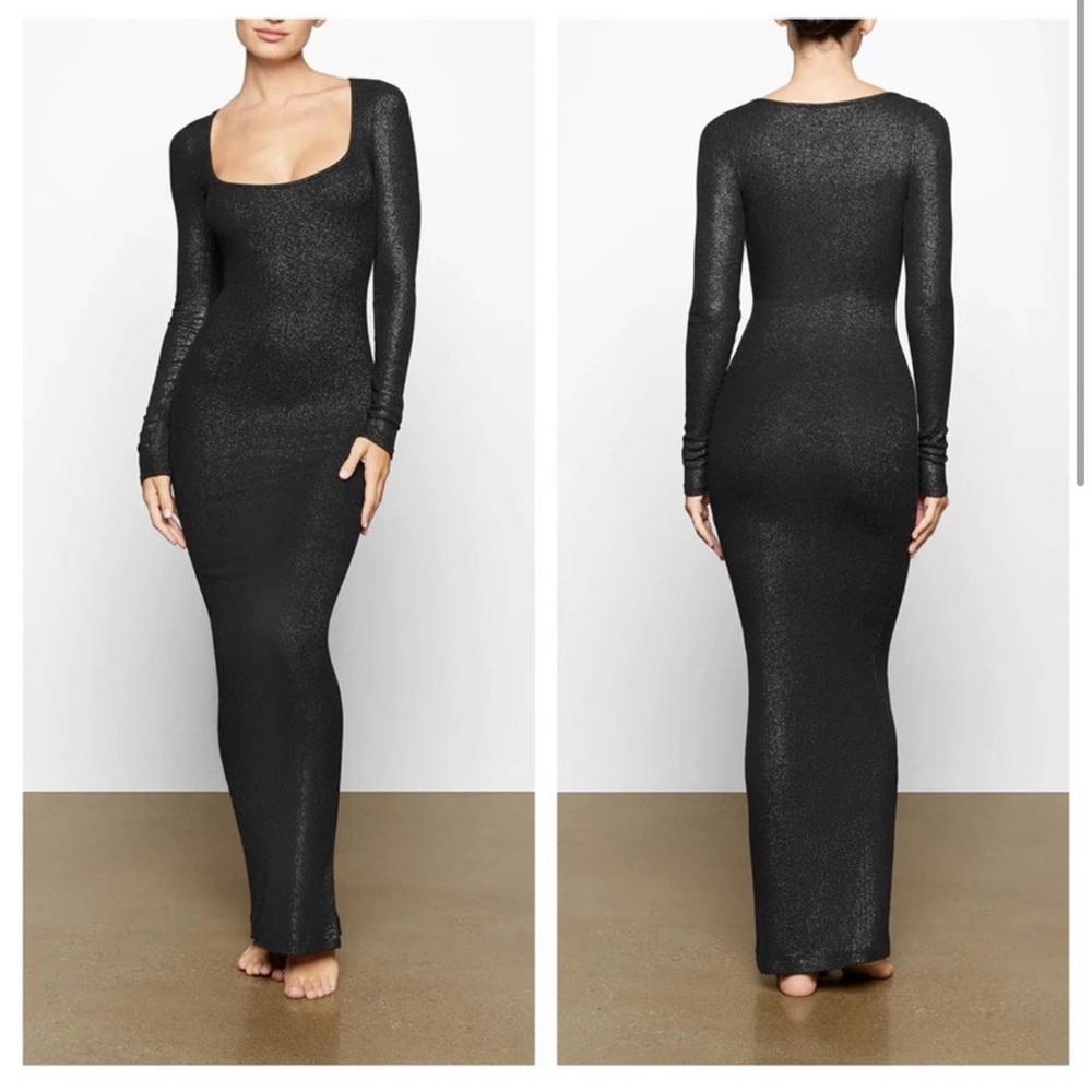 SKIMS Sparkly Onyx Long Sleeve Dress